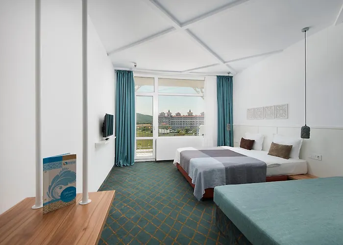 Hotel Sunrise Blue Magic 4*