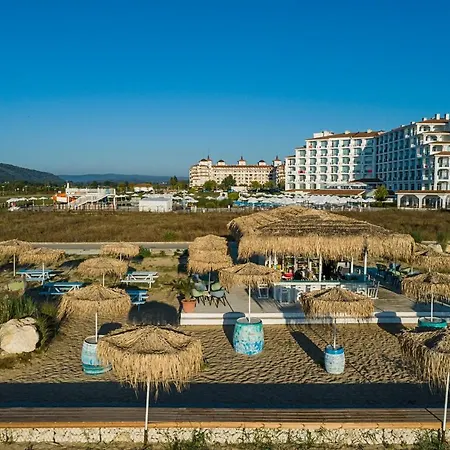 Sunrise Blue Magic Szálloda