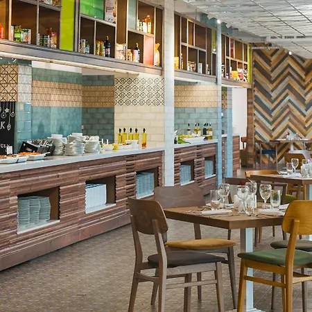 Hotell Sunrise Blue Magic