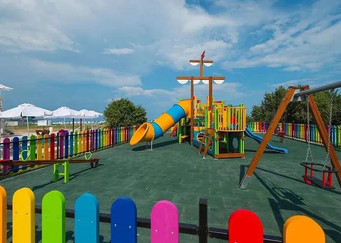 Sunrise Blue Magic 酒店