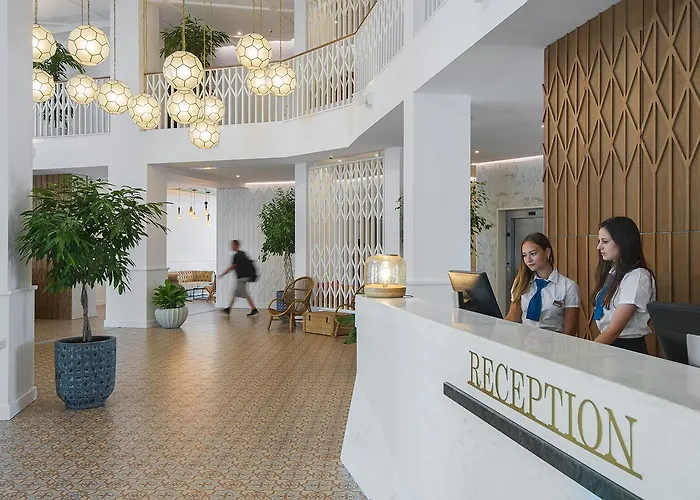 Sunrise Blue Magic Szálloda 4*